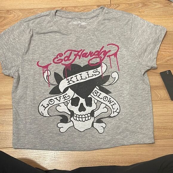 Nwt Ed hardy cropped top size large - Picture 1 of 4